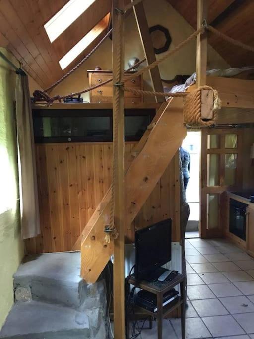 Traditional 18th Century Converted Stables Casa vacanze